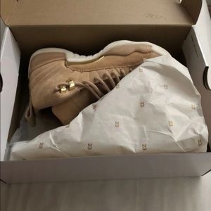 Retro DEAD STOCK limited addition 12s